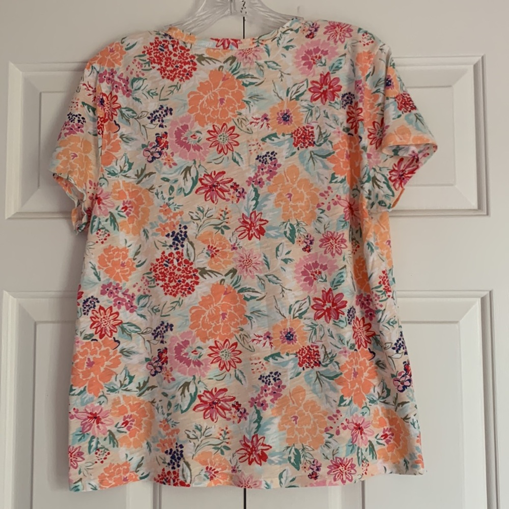 Loft Tee - Picture 3 of 5